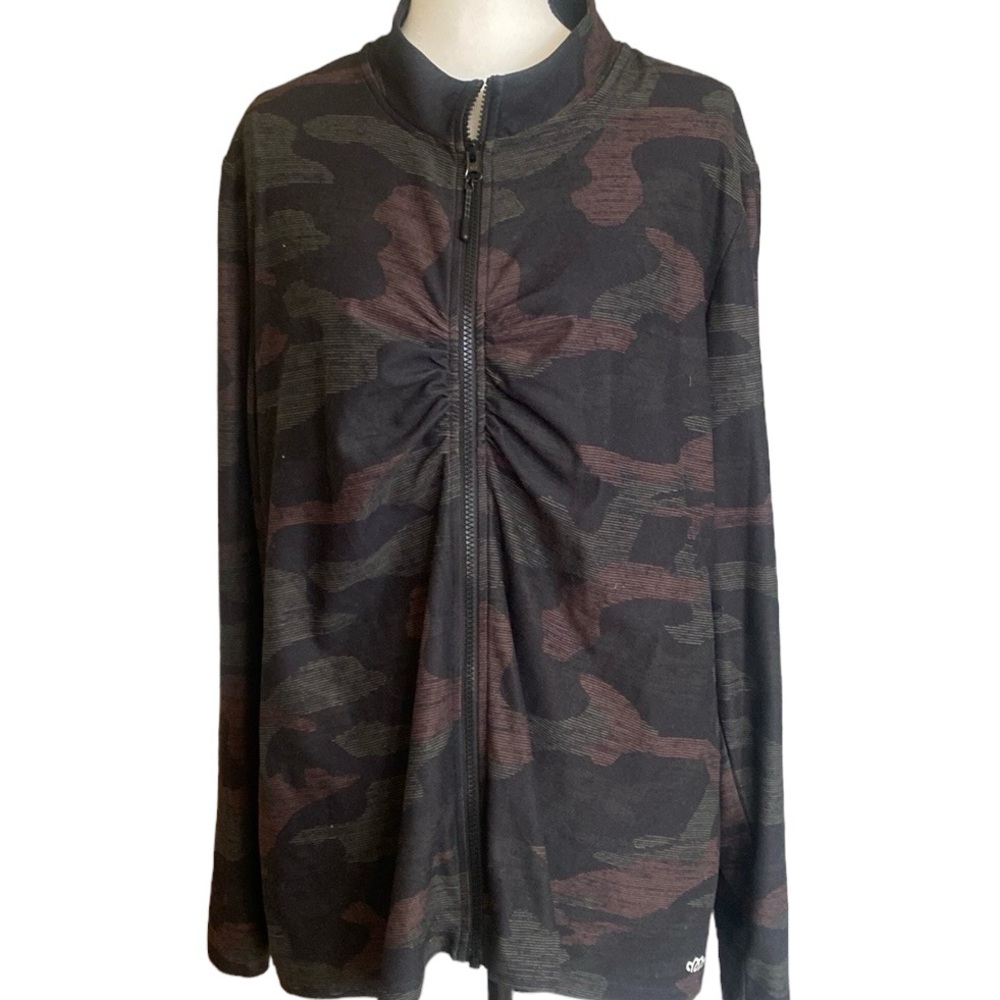 Maurice’s XXL Camo Full Zip Jacket